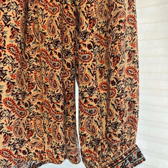 Gap Blouse - Size Small - Picture 3 of 3